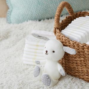 Výběr nejlepší dětské plenky je pro každého rodiče maratonem pokusů a omylů