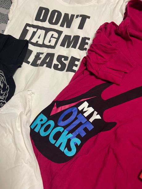 Mix damskych tricek, s