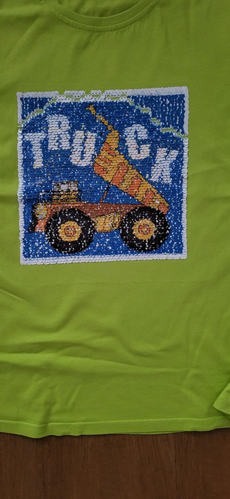 Trička/trika s dinosaurem, bagrem vel. 128 zn. c&a, palomino,128