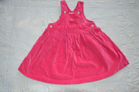 Sametové šatičky, george,86