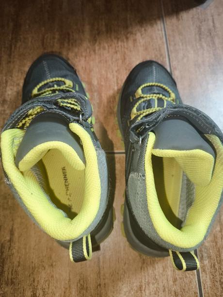 Kotníkové boty, 34