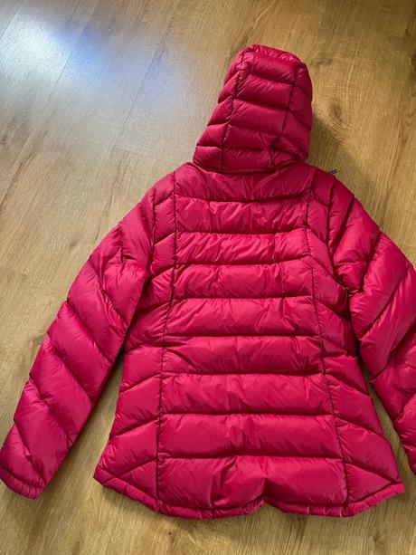 Krásná, teplá, lehká péřová bunda th, tommy hilfiger,s