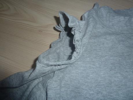 Rolák s odhalenými rameny, kik,152