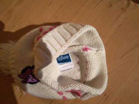 Čepička s minnie zn."disney ", disney