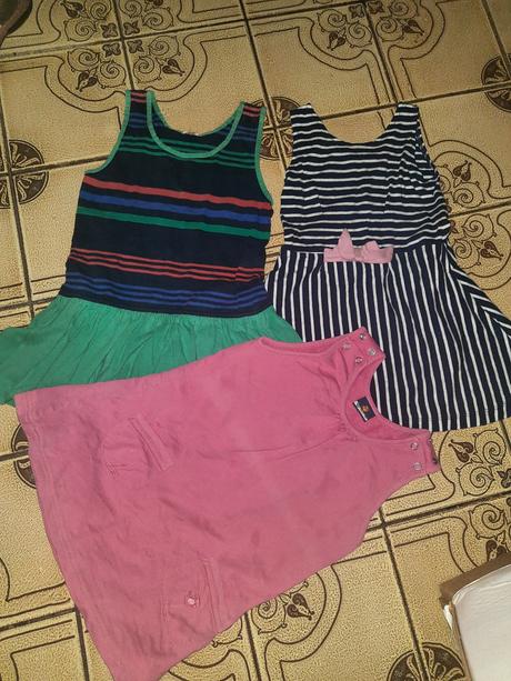 Dívčí šaty mix vel. 92 - 98 - 104, 92