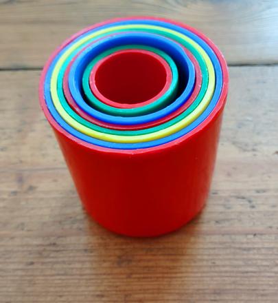 Sada plastových kalíšků, 