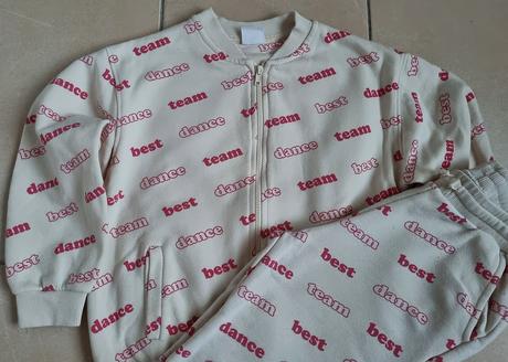 Tepláková souprava, zara,140