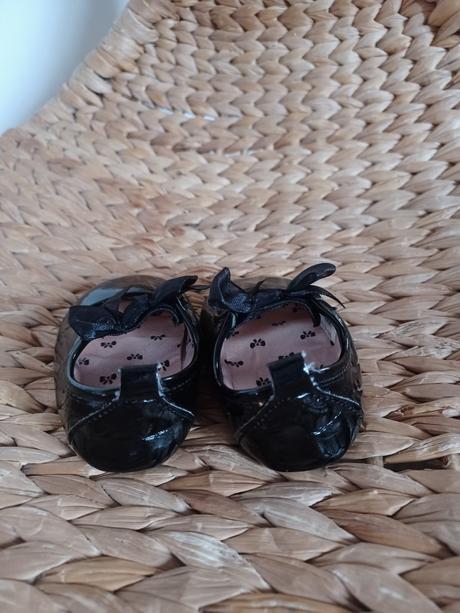 Černé lakovky baleríny h&m 16/17, h&m,17