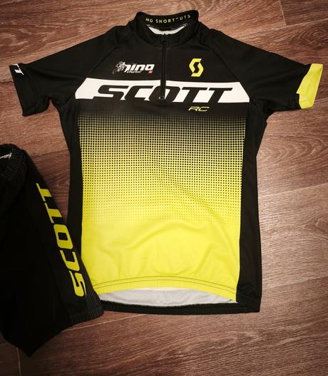 Cyklistický komplet dres a kraťasy scott 146/158, 146