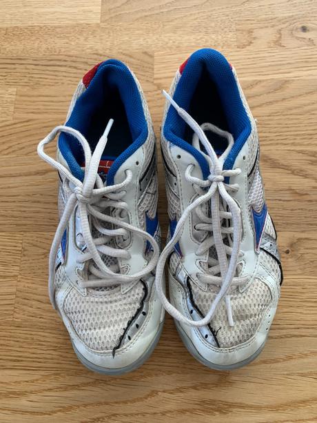 Boty & tenisky & sálovky mizuno vel. 34, mizuno,34