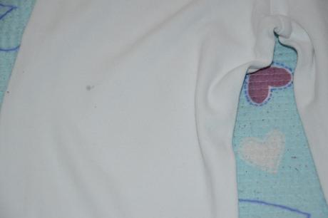 Bílé tepláky, zn. dbuu, 134