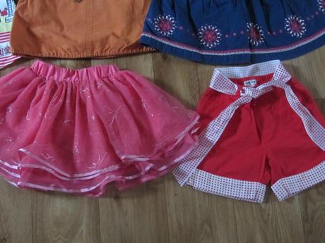 Balíček oblečení na holčičku vel. 1-1,5 roku, 86–98