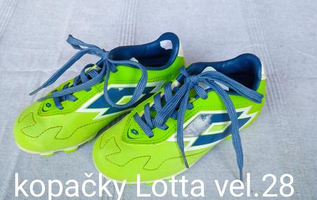 Kopačky lotta 28, 28