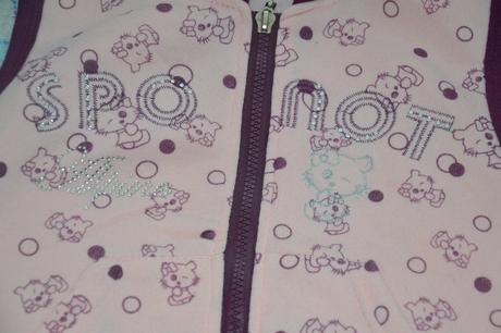 Mikina a vesta s kočkama, 110