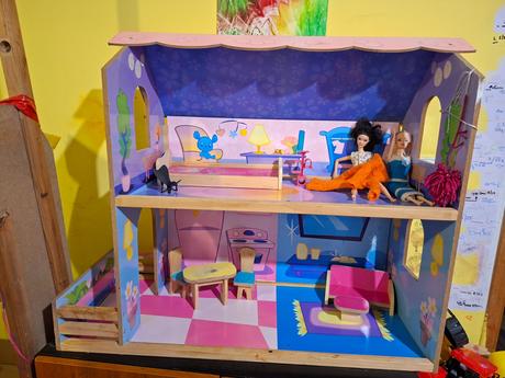 Domeček pro panenky,