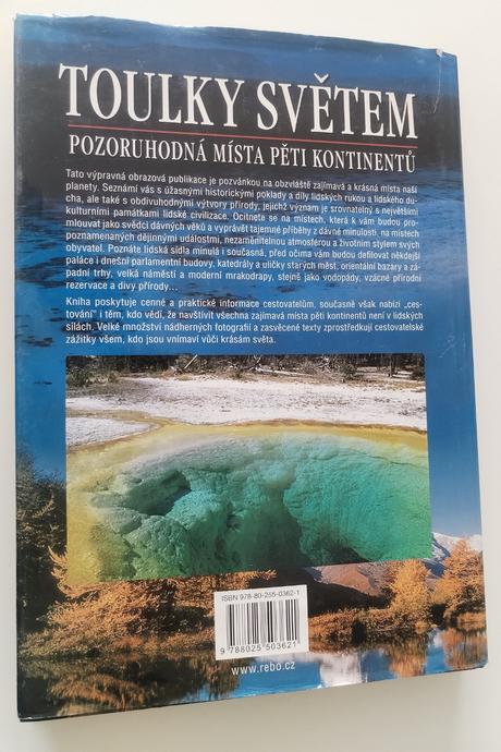 Velká kniha plná krásných fotek,