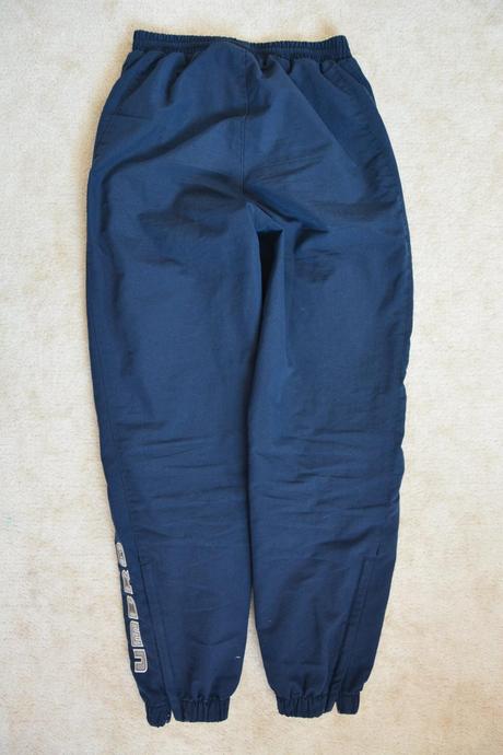 Sportovní kalhoty, umbro,134