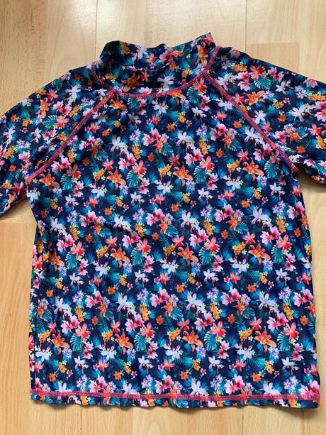 Sunprotective triko tu vel. 134, tu,134