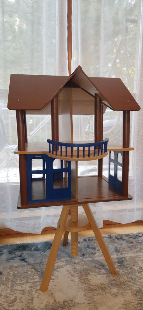 Domeček pro panenky,