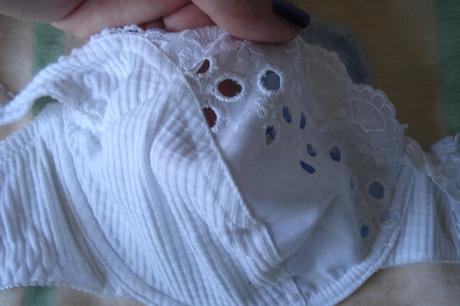 Podprsenka, evita,85b