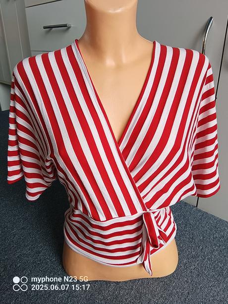 Tričko - crop-top vel "univerzální", 