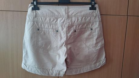 Kraťásky, colours of the world,34