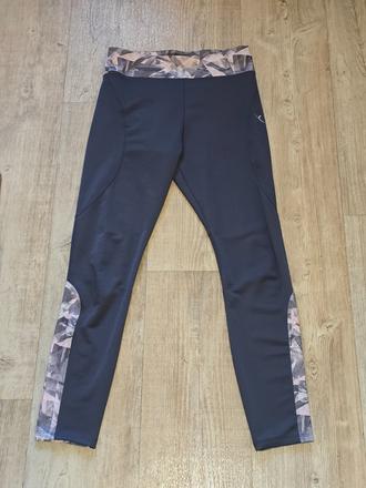 Legíny, decathlon,152