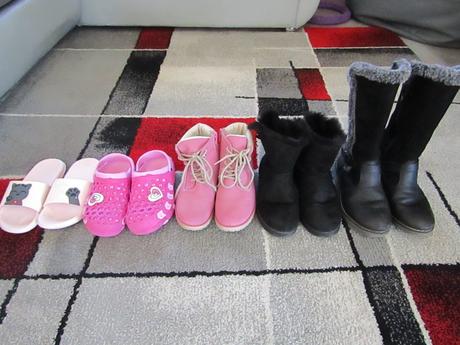 Boty pro holku vel.35-kozačky,válenky,pantofle, 35