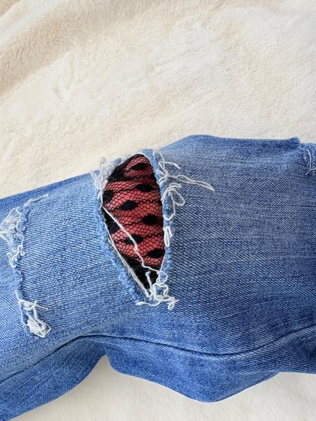 Džíny mango díry s černou krajkou  34, mango,34