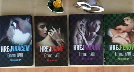 4x kniha román hrej..., 