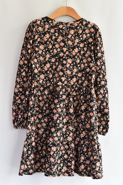 Šaty vel. 7 - 8 let, 128