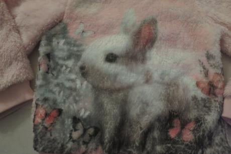 Chlupatý svetřík s kočičkami, h&m,98