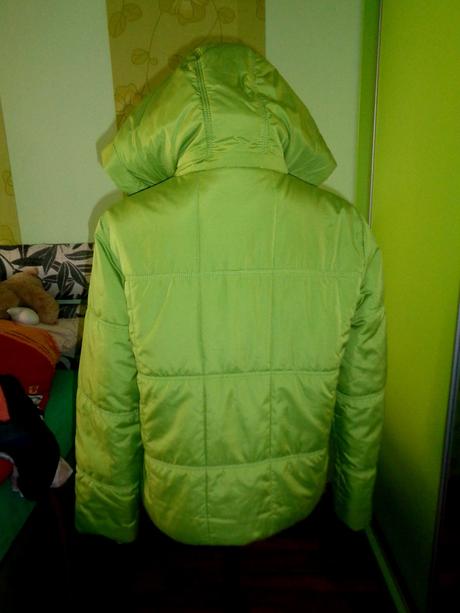 Krásná hráškově zelená prošívaná bunda, next,40