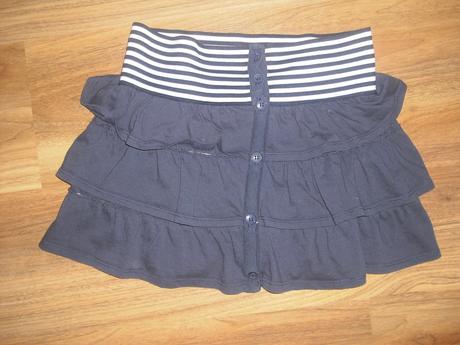 Sukýnka bershka, 122