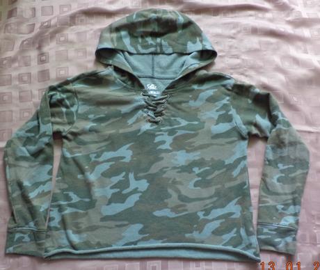 Dívčí mikina 10 let, 140-146, 140