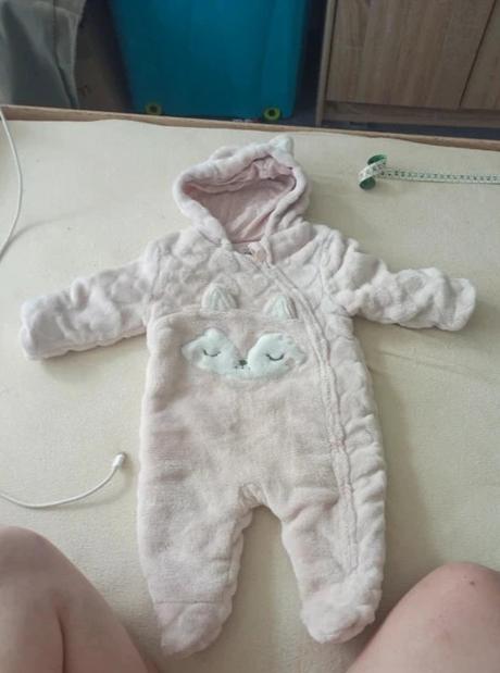 Overal liška, c&a,62