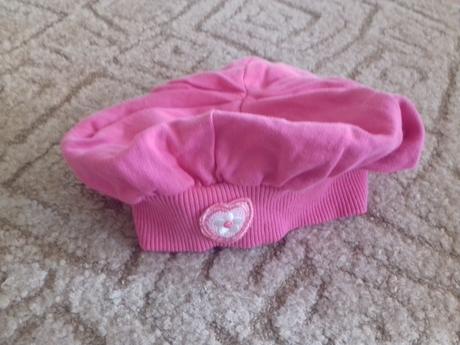 Luxusní bavlněná baretka pro princeznu-top stav, 80