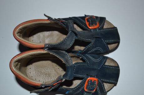 Sandále, sandálky, 23
