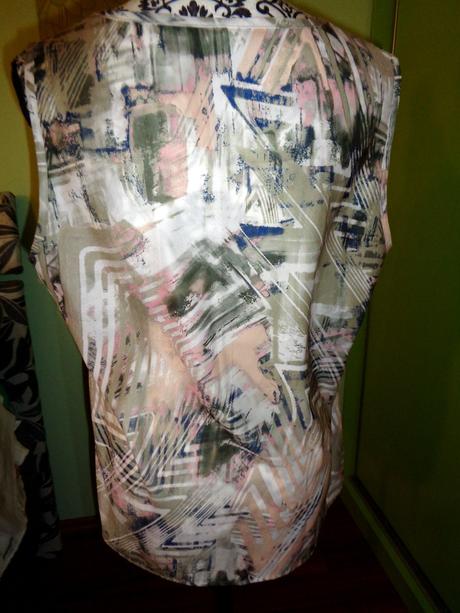 Luxusní zlatá vzdušná halenka, 44