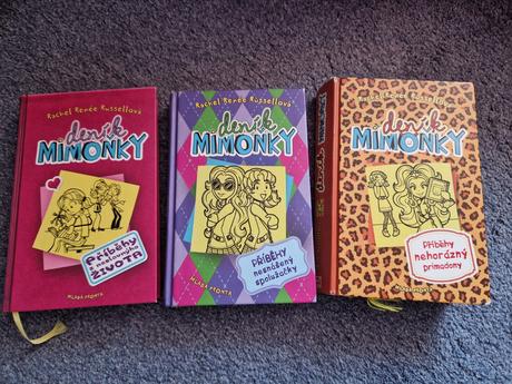 Tři dívčí knížky rachel renée russellové,