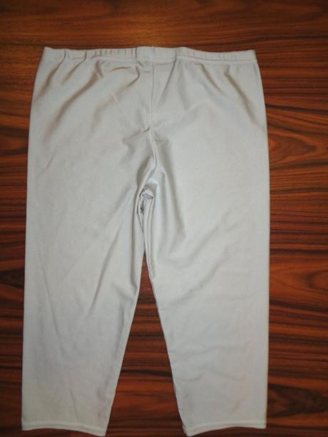 Bílé legínové sportovní 3/4 kalhoty 164/170, 164