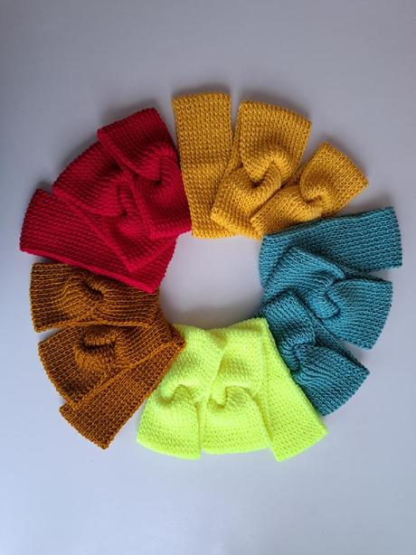 Ručně pletené čelenky s uzlem, či bez,