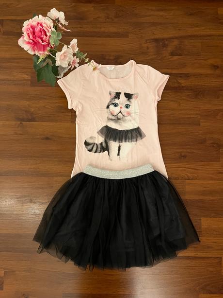 Tutu sukně a tričko, 122