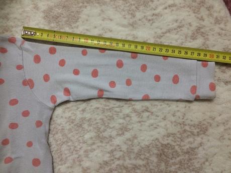 Tričko puntíkaté s jahodou, 92