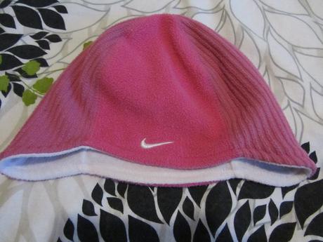 Čepička pro holčičku., nike,74