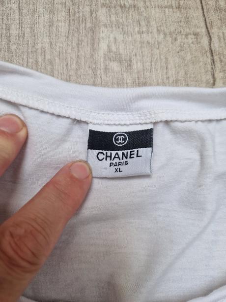 Dívčí či dámské tričko, 38