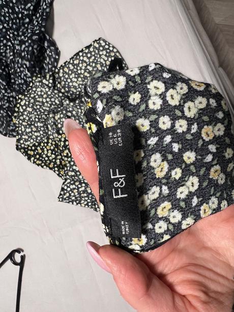 Kvetinové šaty, f&f,38