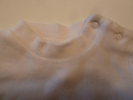 Zářivě bílá sametová mikina, c&a,50