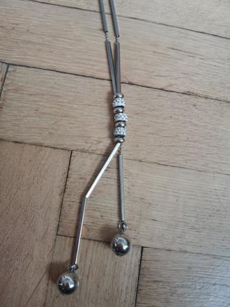 Přívěsek řetízek bižuterie, 