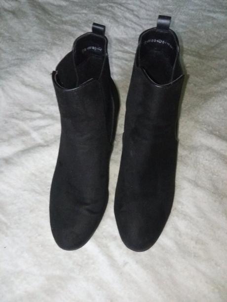 Krásné kozačky vel.40, baťa,40